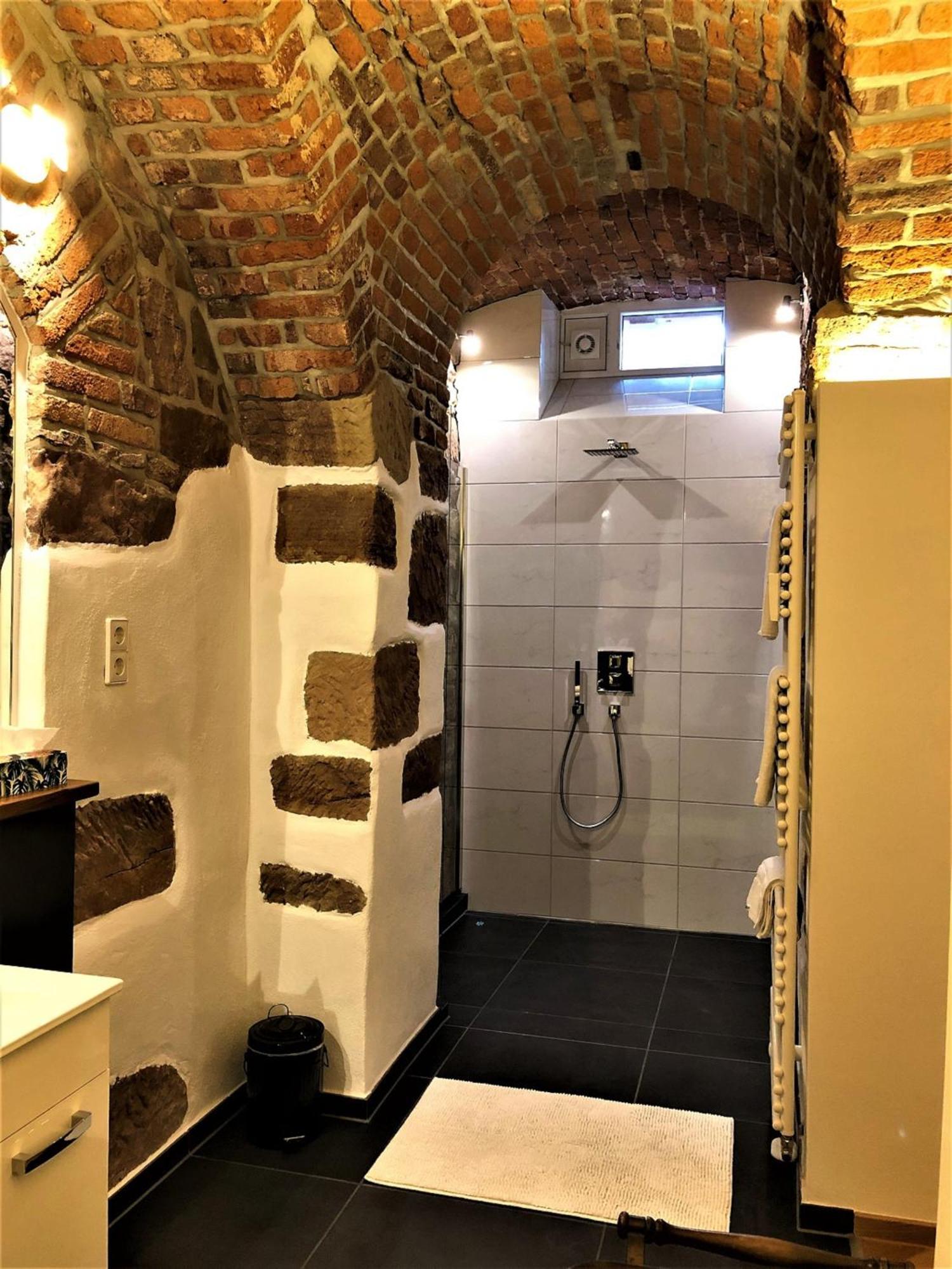 Historical Luxury Homes - Stadtvilla Mit Jacuzzi Und Garten Fryburg Bryzgowijski Zewnętrze zdjęcie